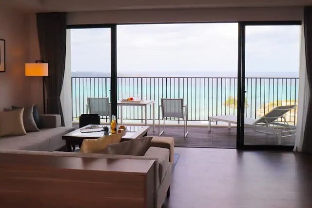 HIYORIオーシャンリゾート沖縄　客室（スイート 禁煙）